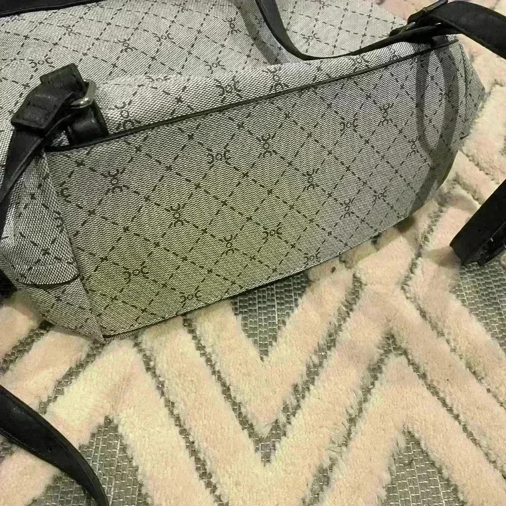 Carpisa Backpack - Picture 8 of 11